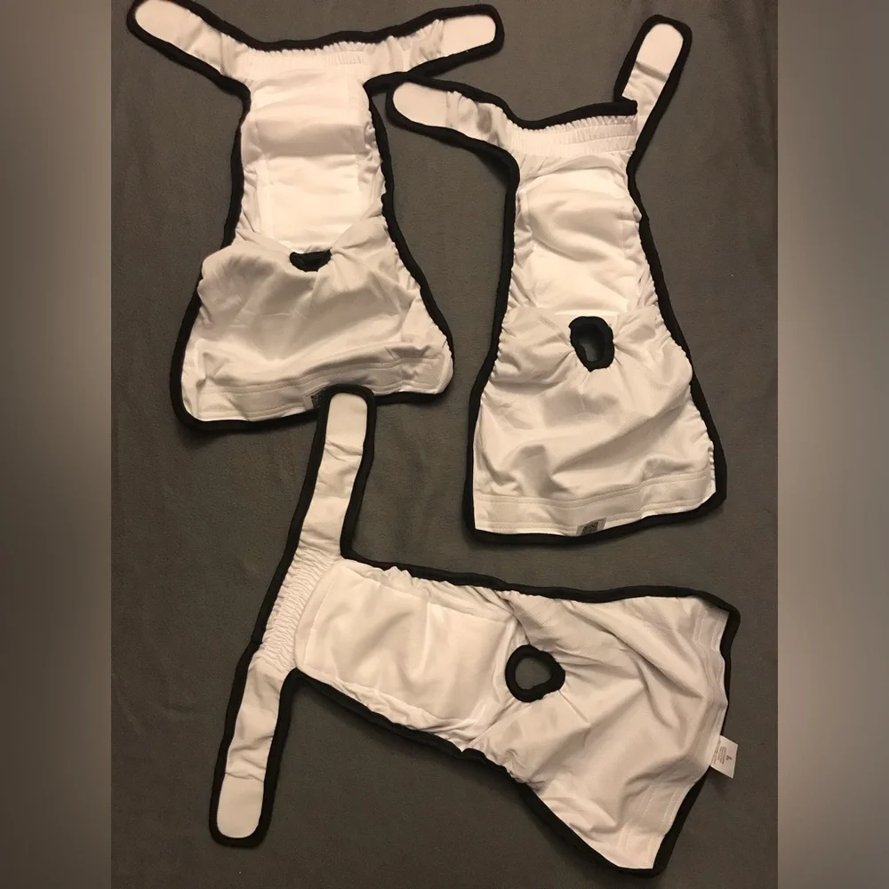 NEW Bundle of 6 Reusable Female Dog Diapers